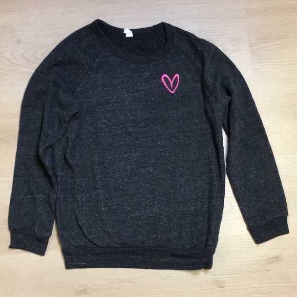 Alternative Apparel Other - Alternative Apparel Teen Girl’s Yth L 14-16 Charcoal Gray Sweatshirt Pink Heart